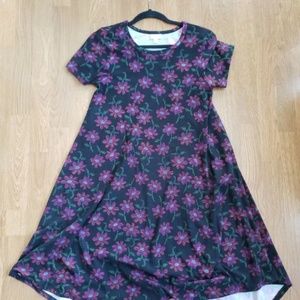 Lularoe Carly dress size XS floral black and purpl